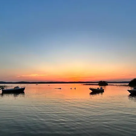 Marina De Talaris, * Lacanau