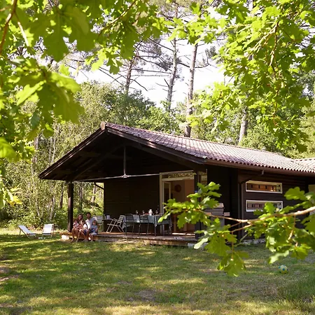 Marina De Talaris, Villa